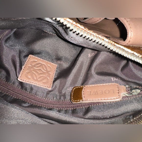 LOEWE RARE TAN LAMBSKIN LEATHER ANAGRAM BOSTON BAG WITH LUGGAGE TAG - Picture 14 of 16